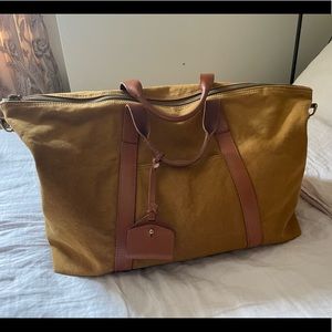 Madewell The Essential Overnight Duffle Bag in Canvas